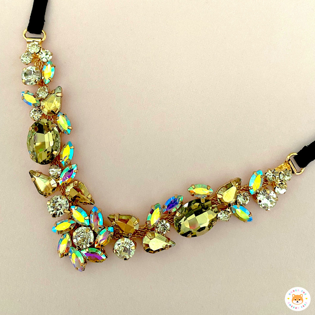 Floral Sparkle Collar